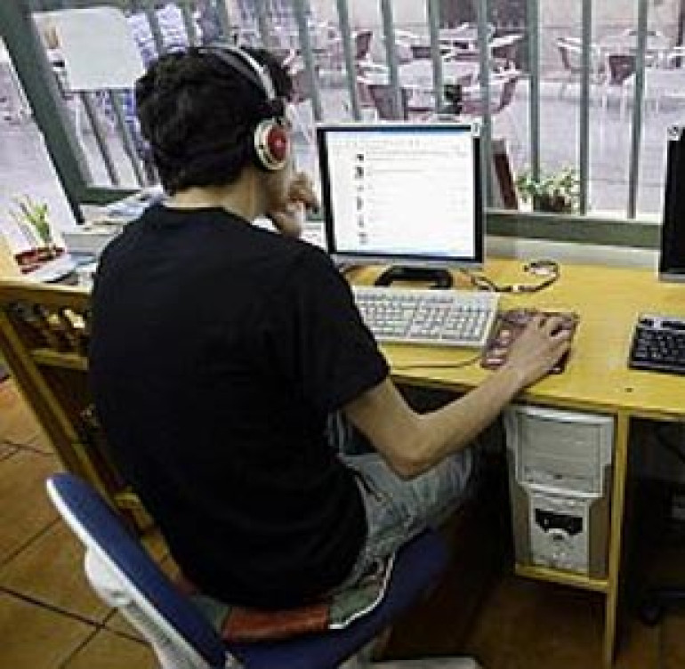 Expert concerned over internet illiteracy in Armenia