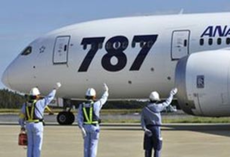  Dreamliner օդանավը վերջապես օդ բարձրացավ (տեսանյութ)