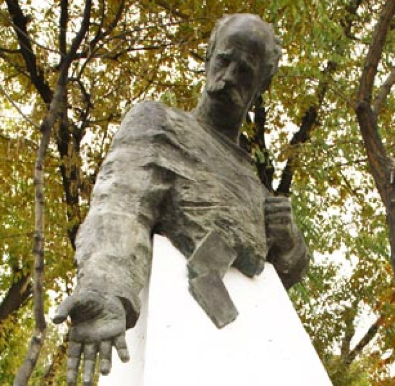 В Ереване открылся памятник Нансену