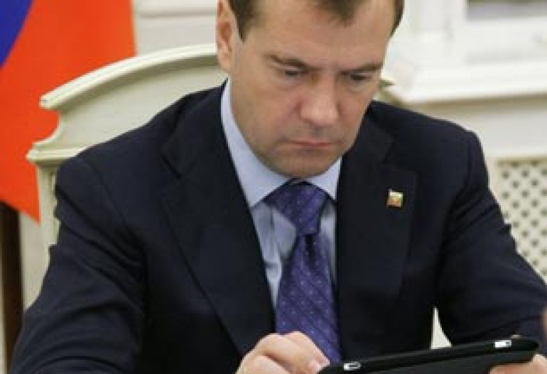 Medvedev proposes punishment for calls for violence on internet