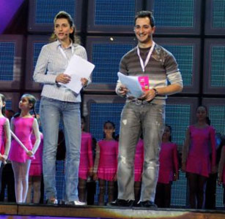 Young Swedish singer winner of Junior Eurovision 'dress rehearsal' (video)