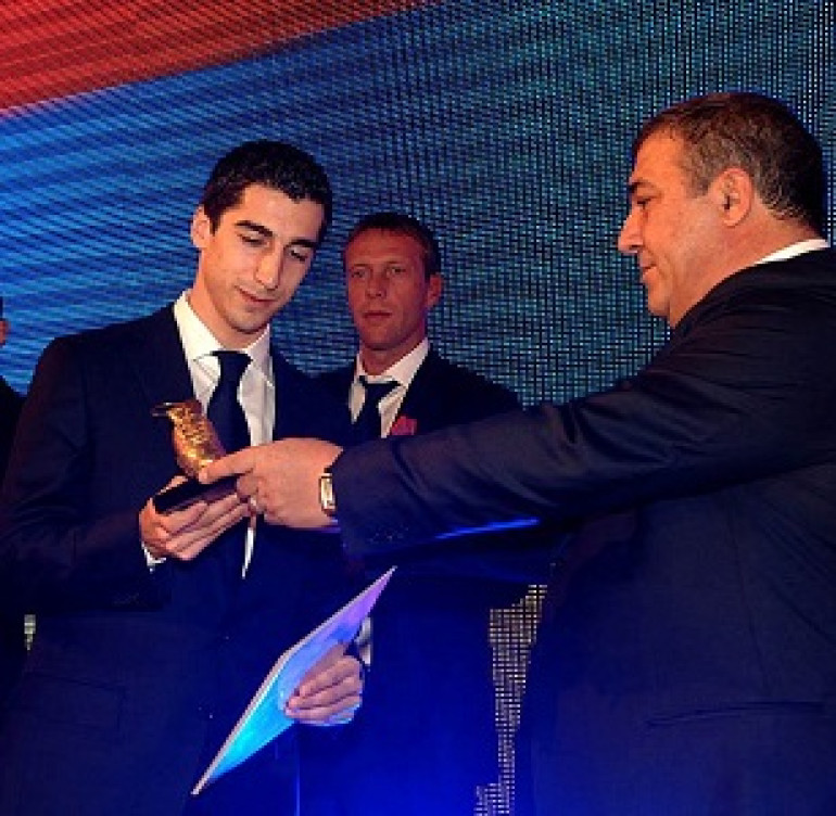 Հենրիխ Մխիթարյանը՝ Հայաստանի 2011թ. լավագույն ֆուտբոլիստ