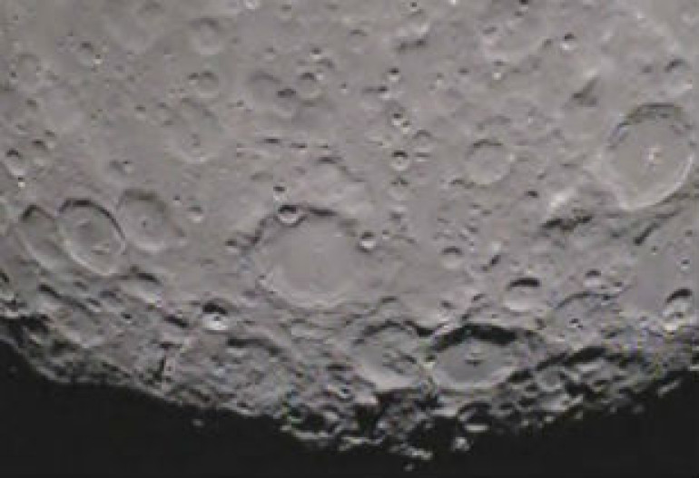 NASA показало первое видео миссии GRAIL с обратной стороны Луны (фото)