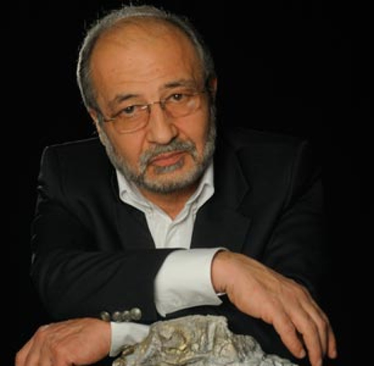 Кино тебе показывают, а театр ты сам смотришь – Артур Утмазян 