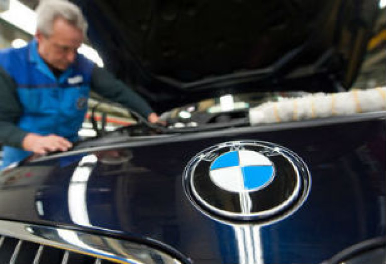 BMW заявил об отзыве около 10 тысяч своих автомашин из-за риска возгораний