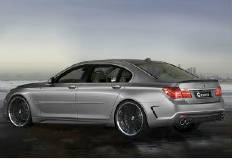 BMW-ի M ստորաբաժանումը «կրակոտ» 7-րդ դաս ու լիաքարշակ M135i է նախապատրաստում
