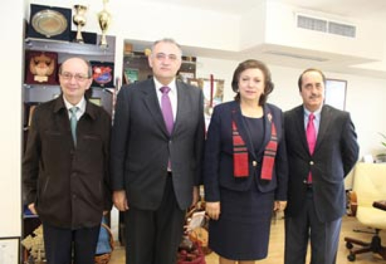 Armenian Minister of Diaspora receives Lebanese Minister of Culture  