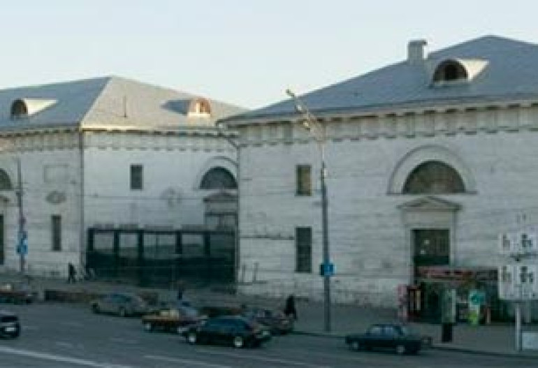 Грабители проломили стену в Музее Москвы