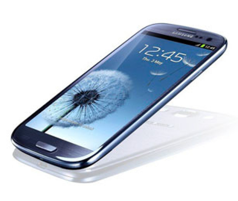 Samsung представил новый смартфон Galaxy III (видео)