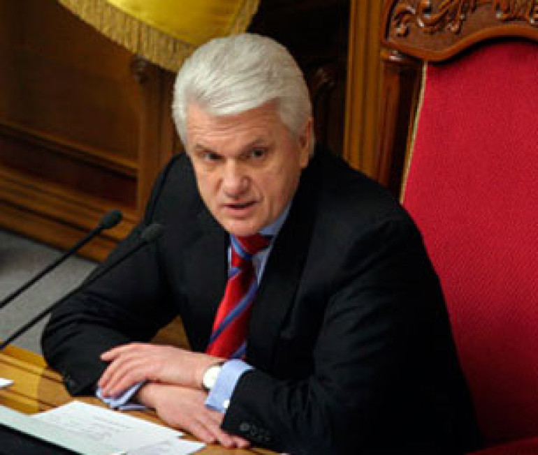 Спикер Верховной Рады Украины предложил распустить парламент и провести внеочередные выборы 