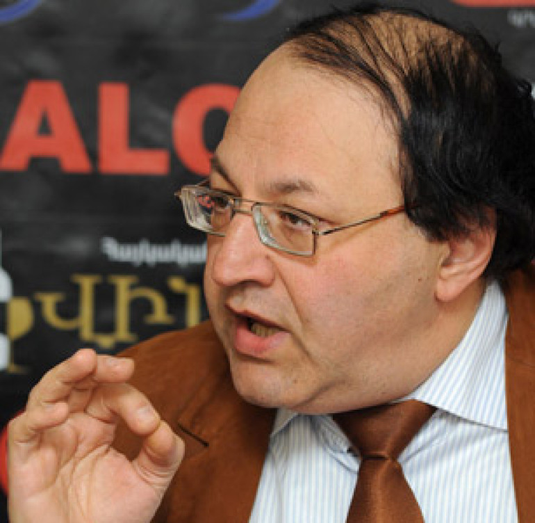 Серж Саргсян «подтолкнул» ППА к отказу от административного ресурса – Амаяк Ованнисян