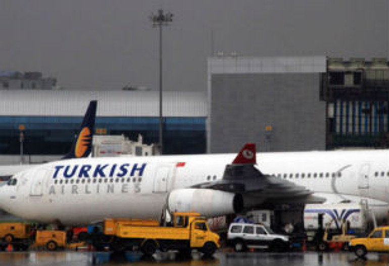 Около 100 рейсов Turkish Airlines отменены из-за забастовки сотрудников аэропорта Стамбула