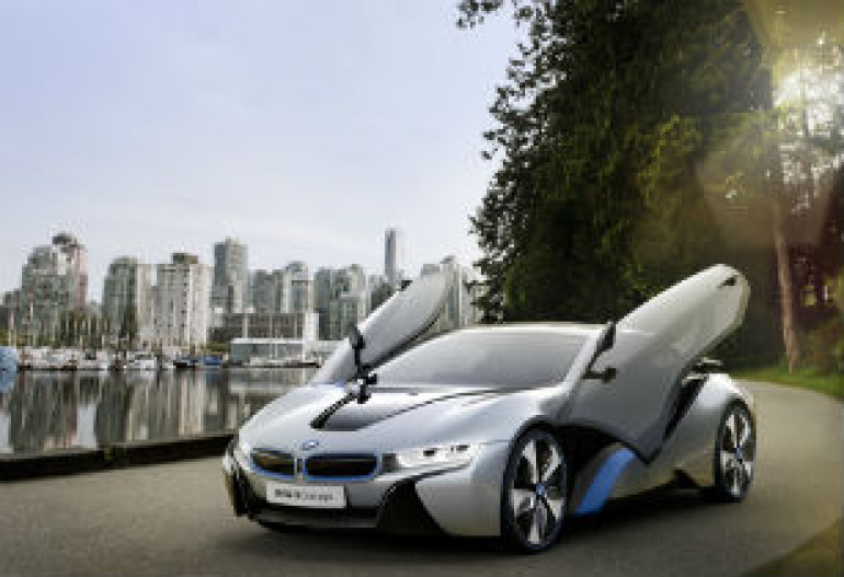 Հիբրիդային BMW i8-ը 3 գլանային բենզինային շարժիչ կունենա