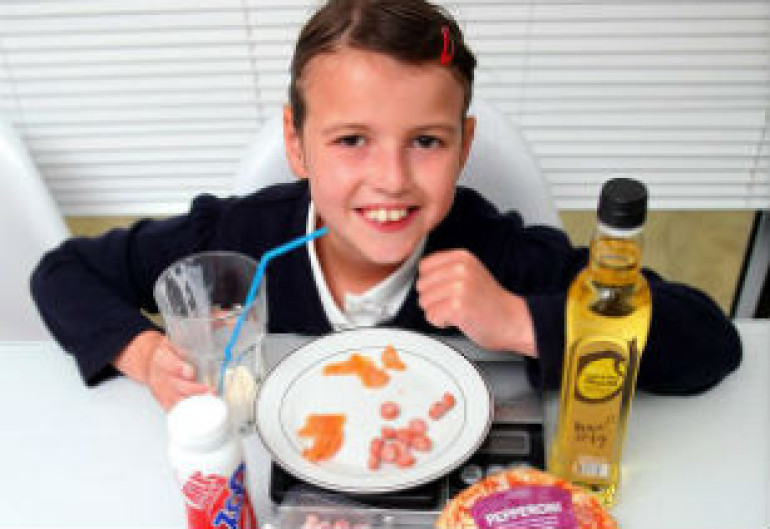 Girl drinks double cream and pours olive oil over all her meals to stay alive   