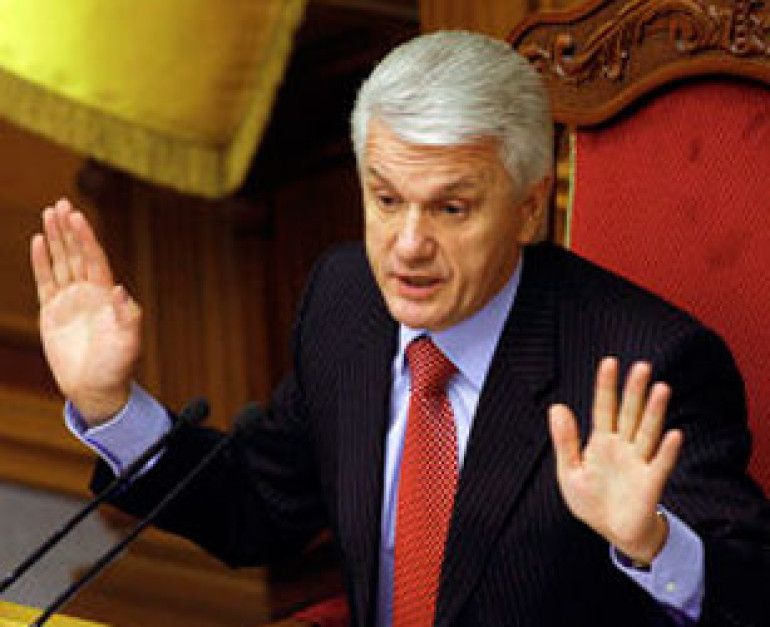 Рада отказалась рассматривать заявление Литвина об отставке