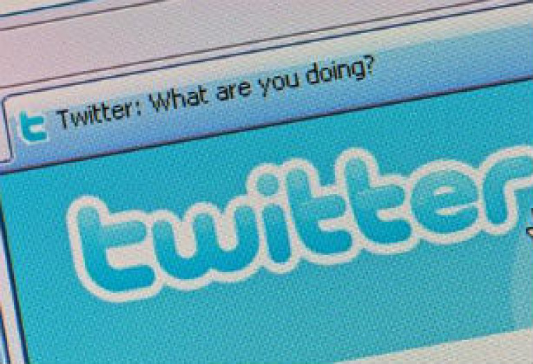 Twitter ввел автозаполнение запроса и ряд других обновлений поиска 