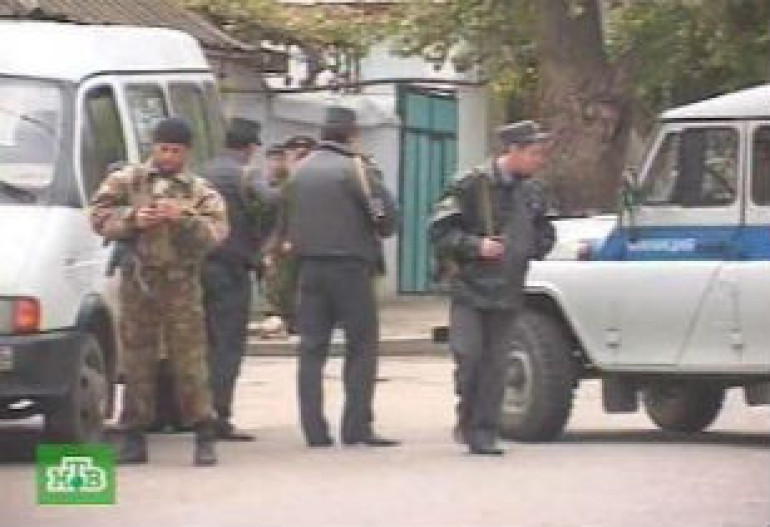 Жители дагестанского поселка избили 15 полицейских