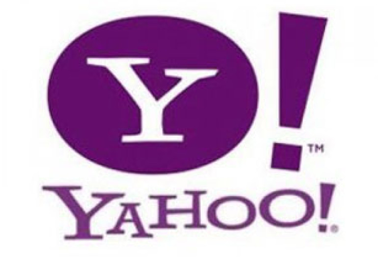 Yahoo investigates password breaches