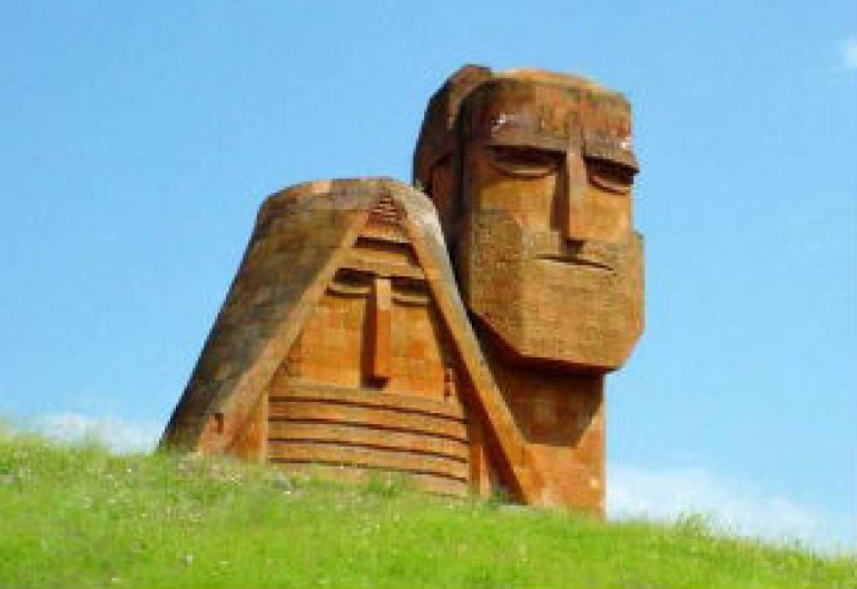 Би-би-си коснулась выборов в Арцахе