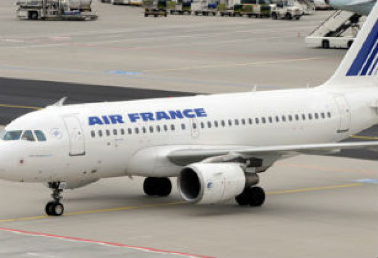 Более 100 внутренних рейсов Air France отменены во Франции из-за забастовки работников авиакомпании