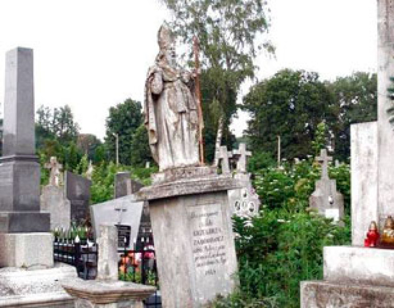 Researchers find disappearing Armenian monuments in Ukraine (photos, videos)