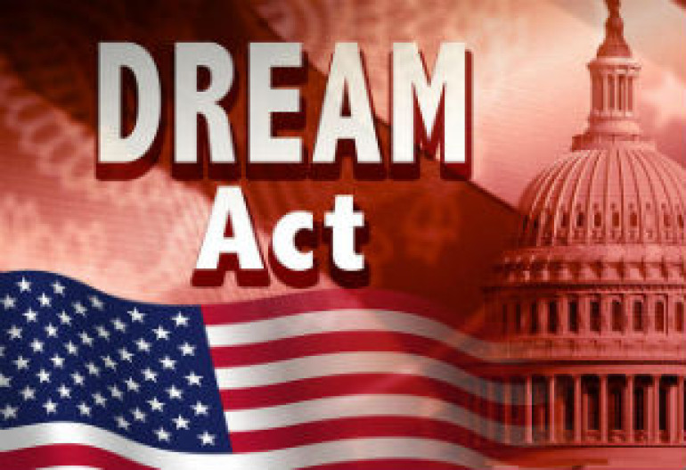 DREAM Act: В США начинает действовать новая программа для нелегалов 
