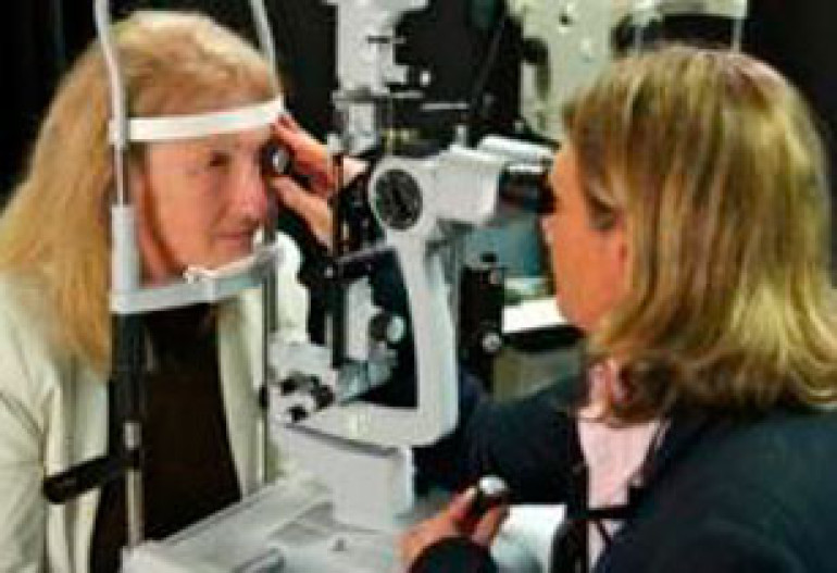 Scientists report first-ever implantation of prototype bionic eye  