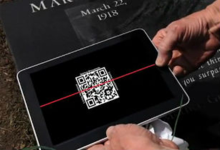 Companies offer QR codes for gravestones (video)