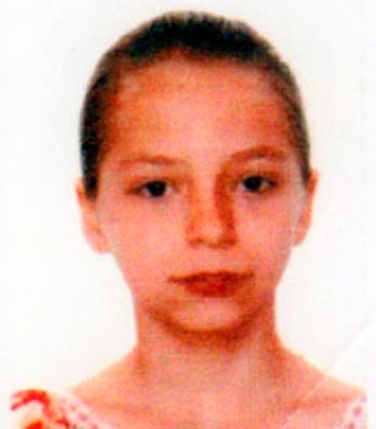 В Ереване 16-летняя девушка вышла из дома и не вернулась