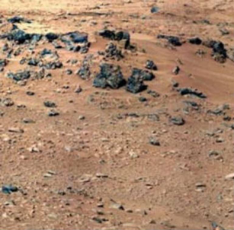 Curiosity нашел удивительную пирамидку 
