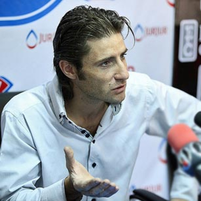 Celebrities’ statues best project for Yerevan now – artist 