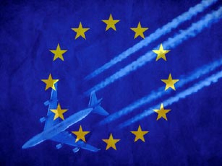  Евросоюз закрывает воздушное пространство для сирийских самолетов 
