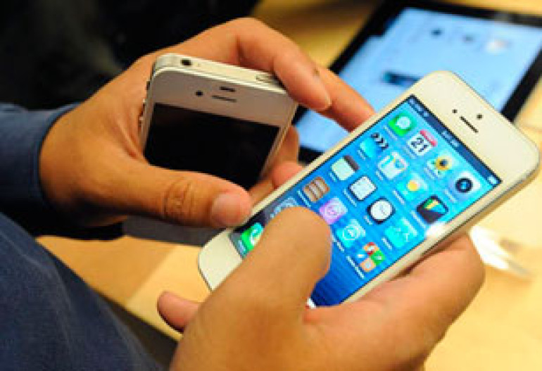 Teenager launches top-selling news app