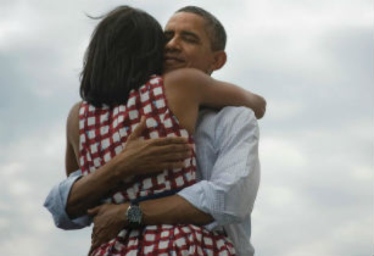 US Armenian photojournalist explains when, why she snapped the most retweeted photo of Obamas