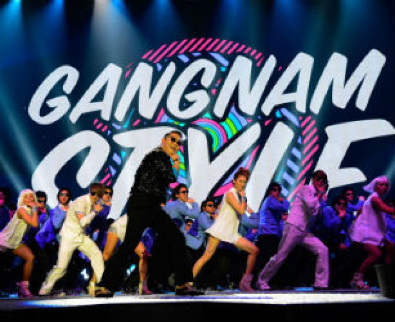 Gangnam Style - самый просматриваемый ролик в истории YouTube (видео) Gangnam Style - самый просматриваемый ролик в истории YouTube (видео)