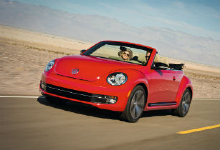 Volkswagen привез в Лос-Анджелес открытый Beetle и гибридную Jetta (фото)