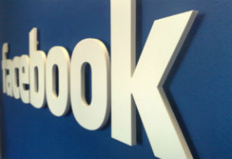 Facebook задумалась о сервисе самоуничтожающейся переписки