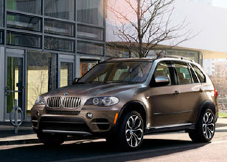 BMW похвасталась рекордными продажами