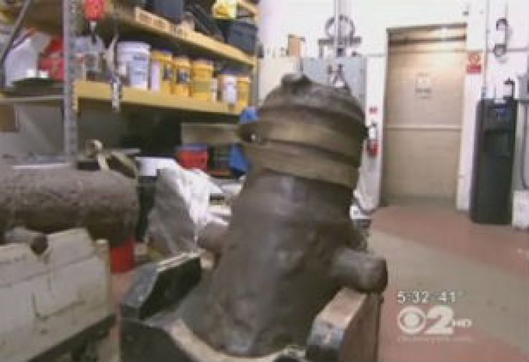 Antique canon found loaded in NY central park