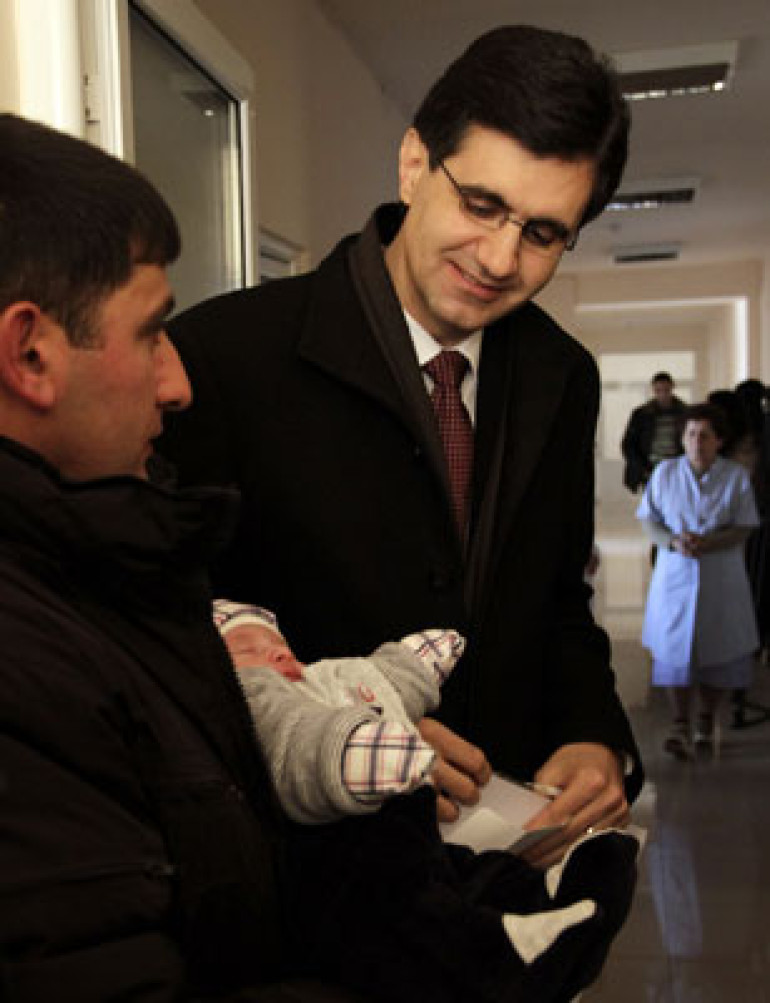 Նոյեմբերյանում ՎիվաՍել-ՄՏՍ-ը և «BirthLink» ՀԿ–ն Նոյեմբերյանի ԲԿ–ին նորածնային խնամքի սարքեր են տրամադրել 