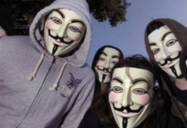 Вынесен приговор хакерам из Anonymous, атаковавшим MasterCard и Visa за отказ переводить деньги Wikileaks