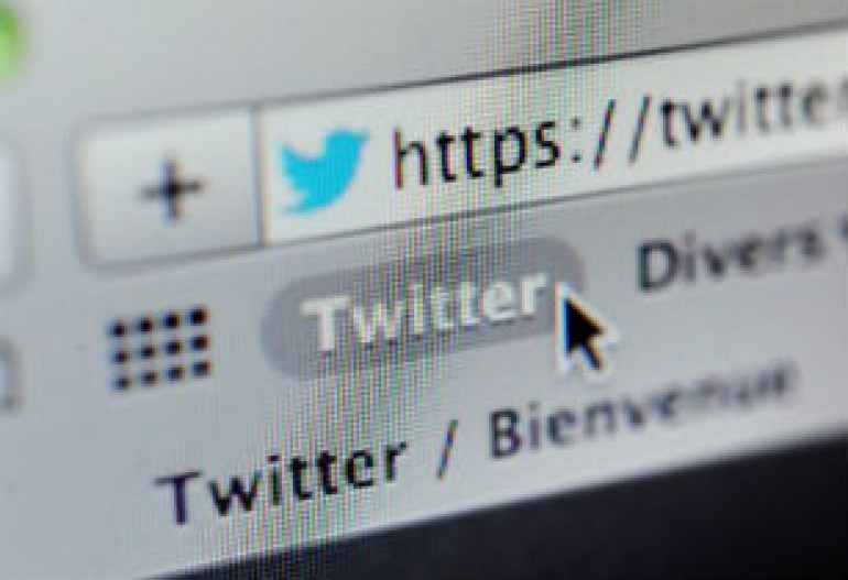 Французский суд обязал Twitter раскрывать данные антисемитов