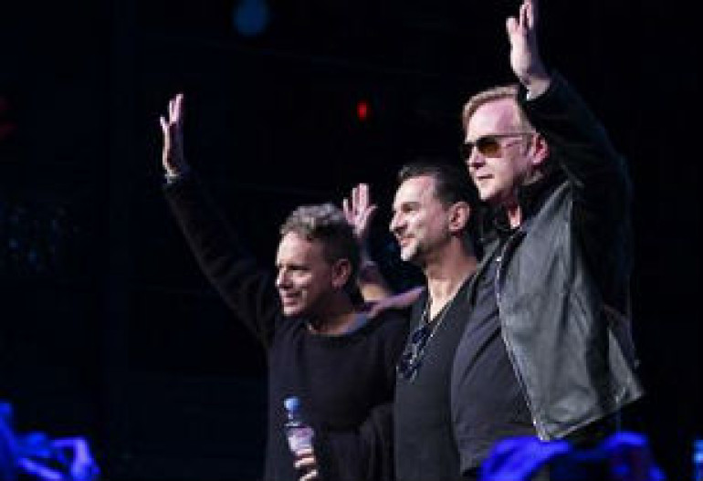 Новый сингл Depeche Mode попал в Сеть