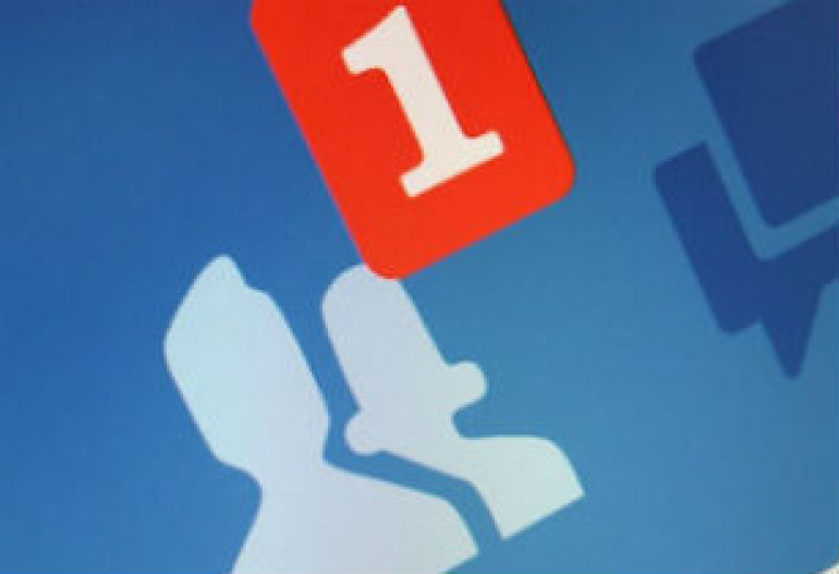 Большинство пользователей Facebook признались, что устают от соцсети