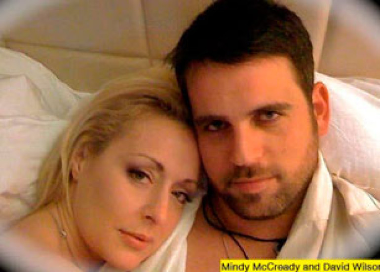 US country singer Mindy McCready dead of apparent suicide