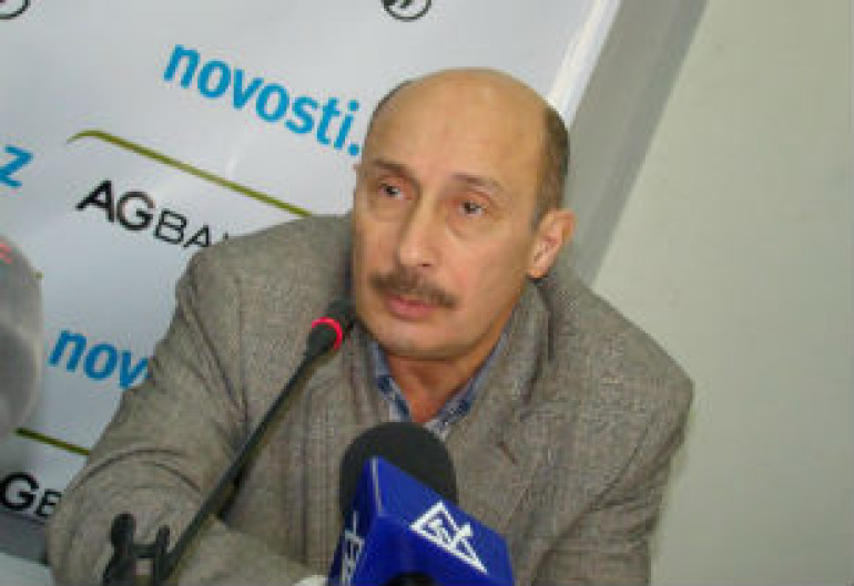Azerbaijani analyst to conduct festival of Armenian films, despite noise over Acram Aylisli’s novel 