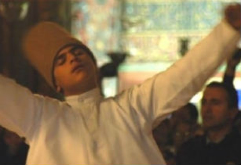 Turks read Koran in Armenian church?