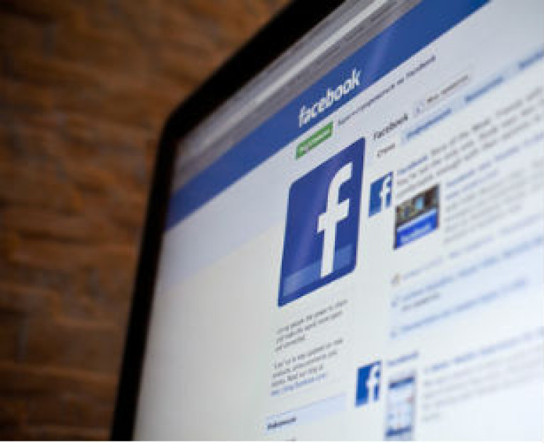 Facebook заблокировал доступ к сайту телесети NBC