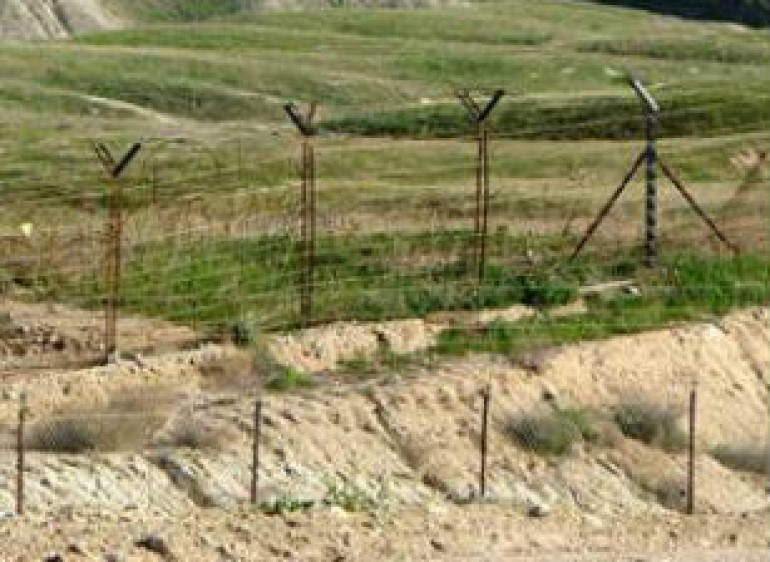 Азербайджан нарушил режим прекращения огня около 400 раз