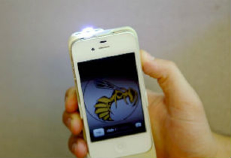 New iPhone case comes with stun gun to offer protection to users